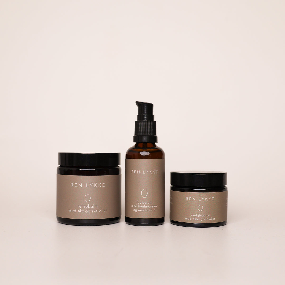 Pakke hudplejerutine med rensebalm, fugtserum og ansigtscreme fra Ren Lykke